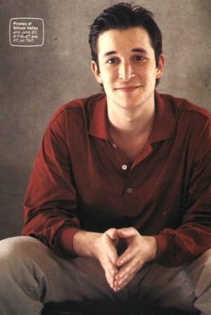 Noah Wyle 4 Loading...