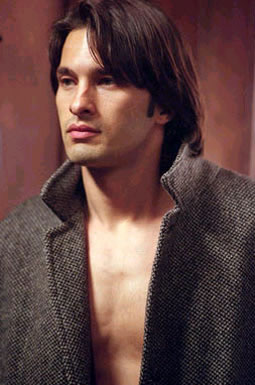 Olivier Martinez 1 Loading...