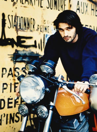 Olivier Martinez 12 Loading...