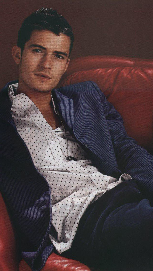 Orlando Bloom 41 Loading...
