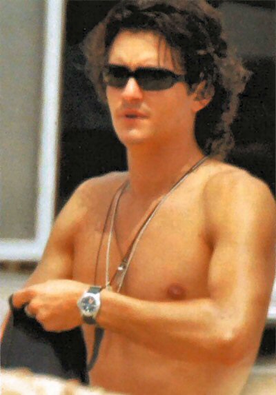 Orlando Bloom 49 Loading...