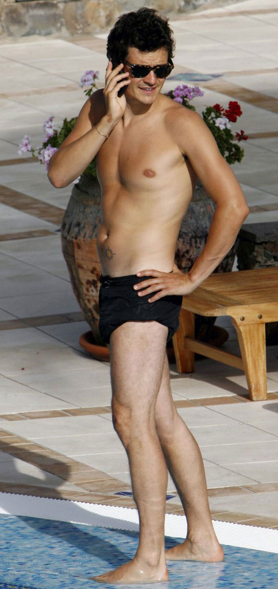 Orlando Bloom 59 Loading...