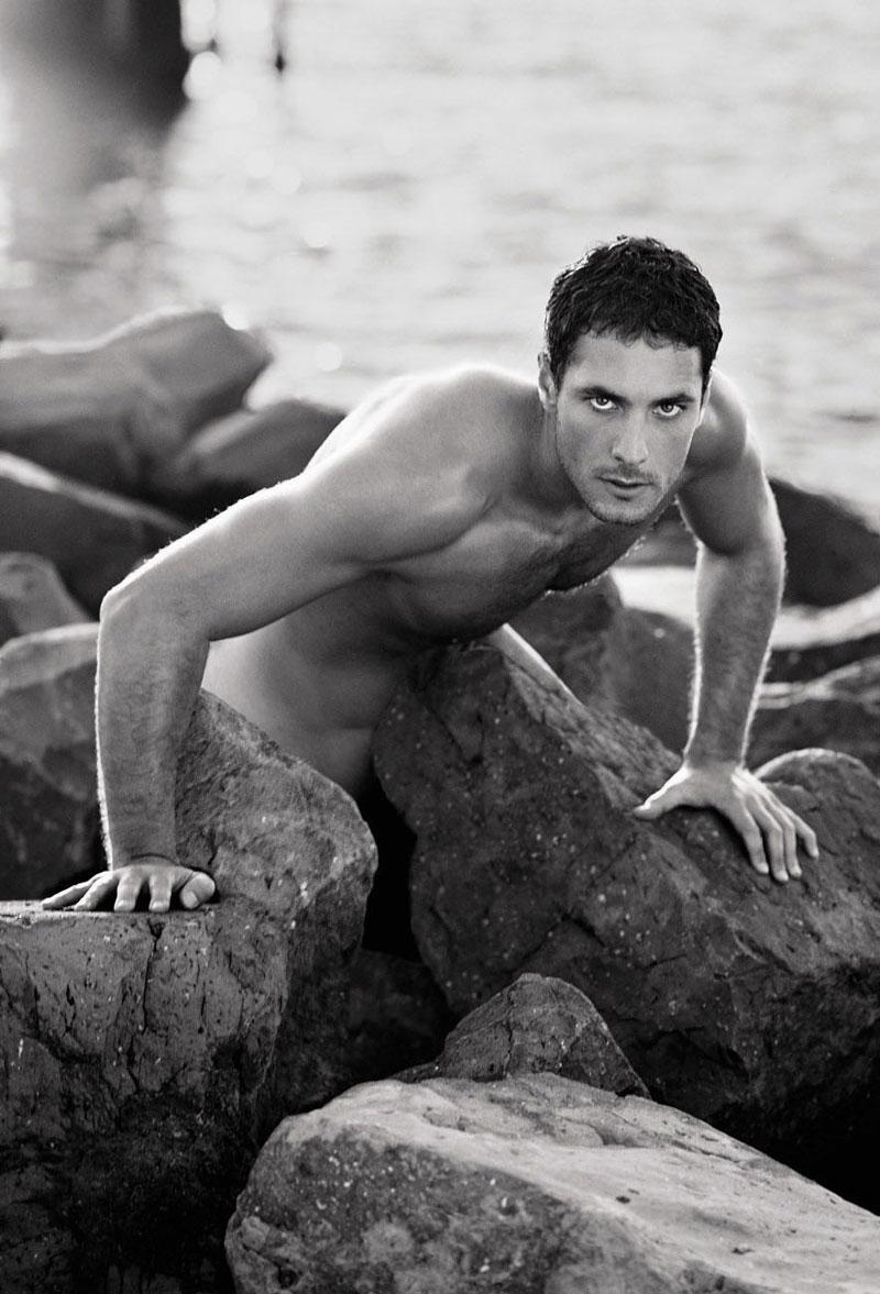 Raoul Bova 1 Loading...