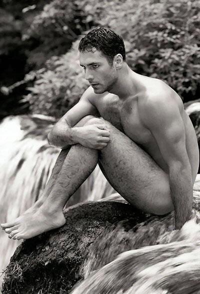 Raoul Bova 2 Loading...