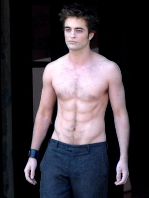 Robert Pattinson 17 Loading...