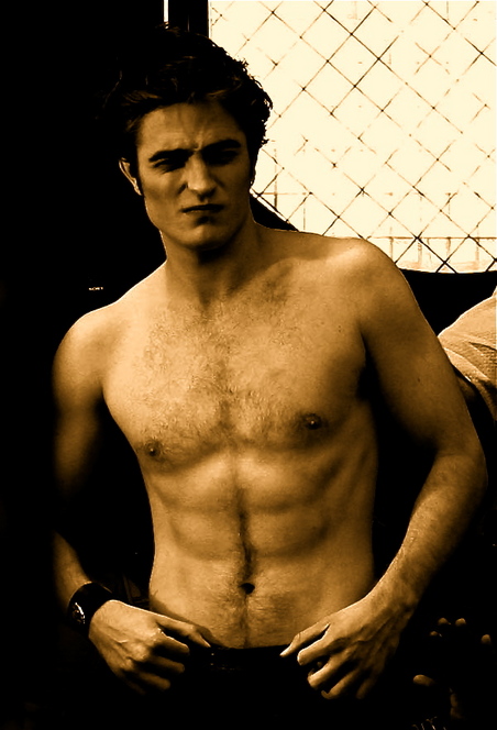 Robert Pattinson 31 Loading...