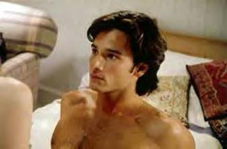 Rodrigo Santoro 13 Loading...