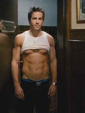 Ryan Reynolds 2 Loading...
