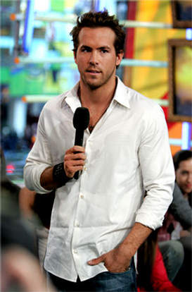Ryan Reynolds 7 Loading...