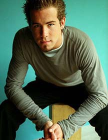 Ryan Reynolds 9 Loading...