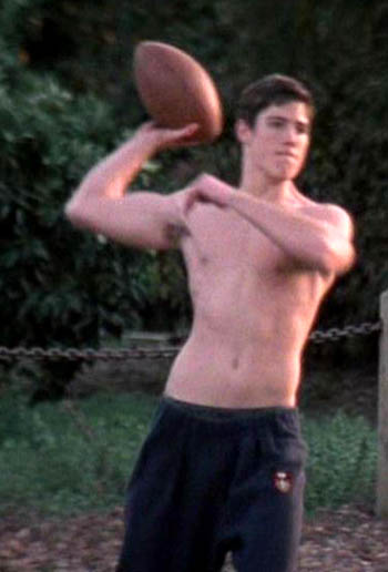 Sean Faris 19 Loading...