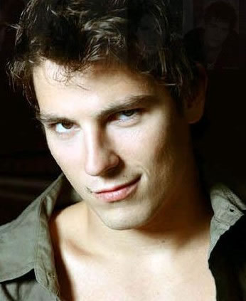 Sean Faris 9 Loading...