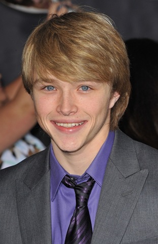 Sterling Knight 1 Loading...