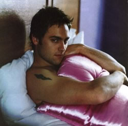 Stuart Townsend 4 Loading...