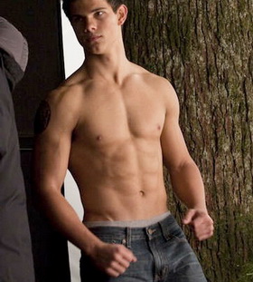 Taylor Lautner Naked