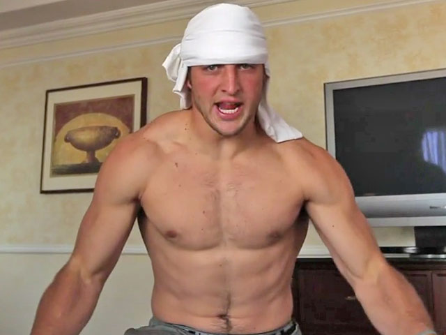 tim tebow naked