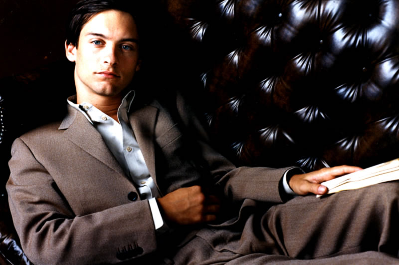 Tobey Maguire 7 Loading...