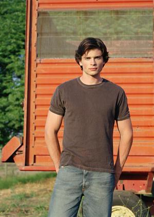 Tom Welling 4 Loading...