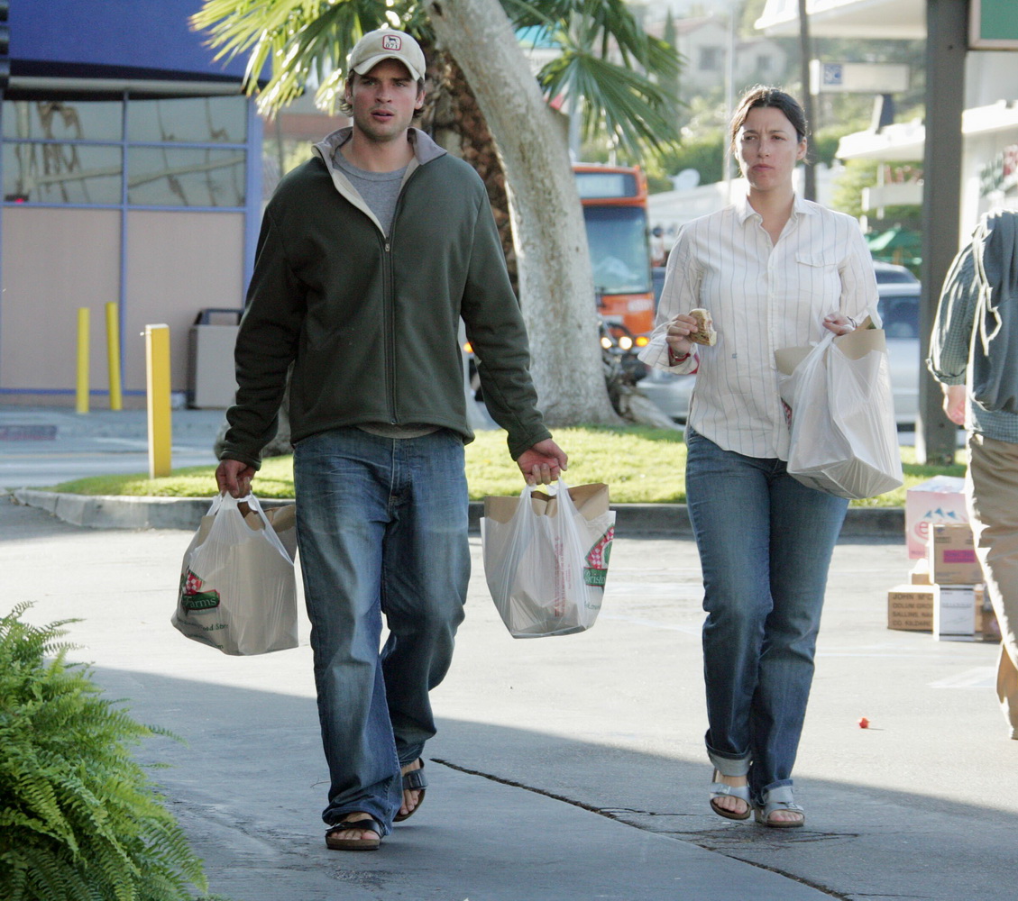 Tom Welling 58 Loading...