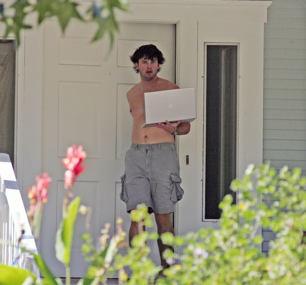 Tom Welling 58 Loading...