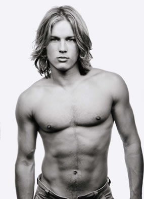 Travis Fimmel 8 Loading...