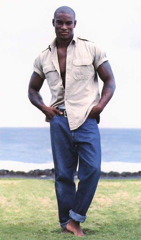 Tyson Beckford 19 Loading...