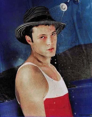 Vince Vaughn 1 Loading...