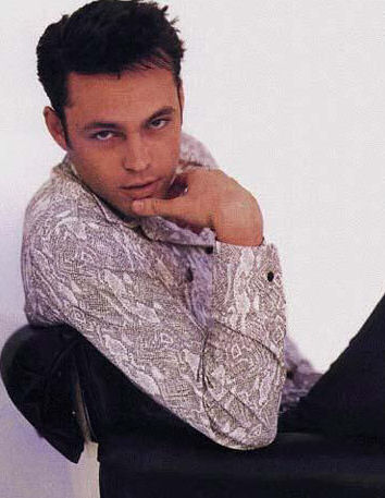 Vince Vaughn 20 Loading...